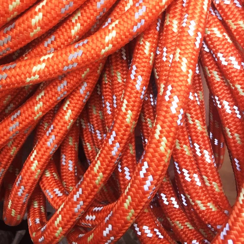 How to Properly Pack a Water Rescue Throwline Bag?  1648711685